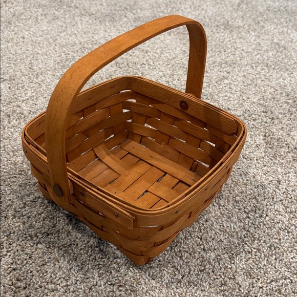 Longaberger Basket
Square with Handle - Picture 3 of 5
